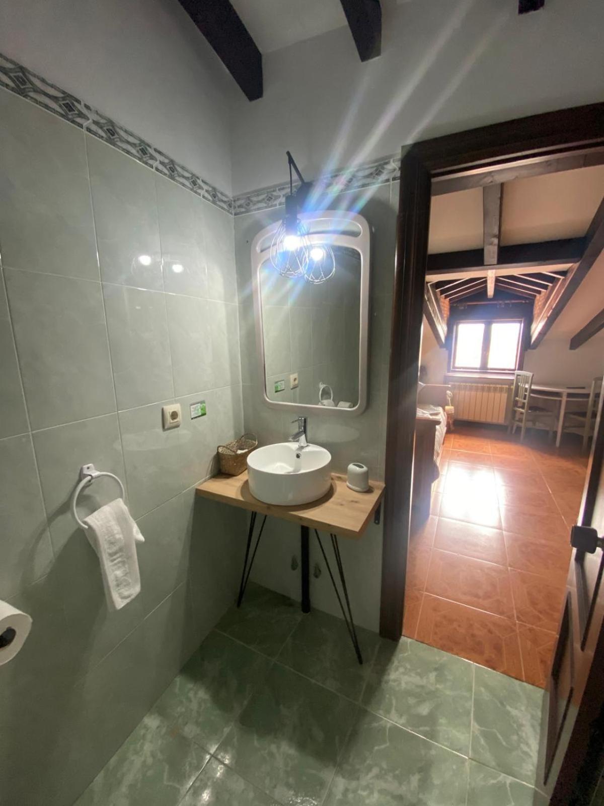 Posada Rural La Pena Casares Ла-Ревилья Экстерьер фото